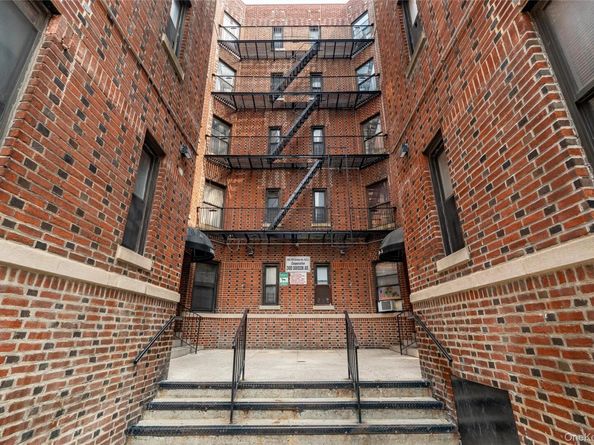 2400 Davidson Avenue A2, Bronx NY 10468