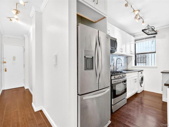 2400 Davidson Avenue A2, Bronx NY 10468