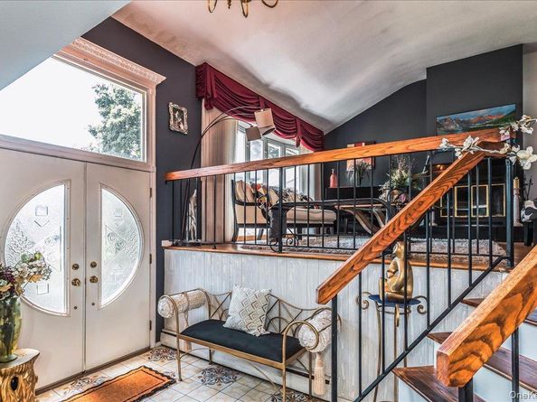 66 Rosalie Court, East Meadow NY 11554