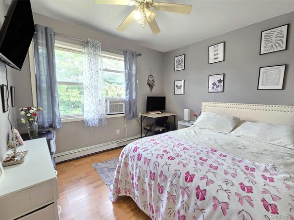 2291 Girard Place, Merrick NY 11566