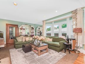 7 Elaine Terrace, Yonkers NY 10701