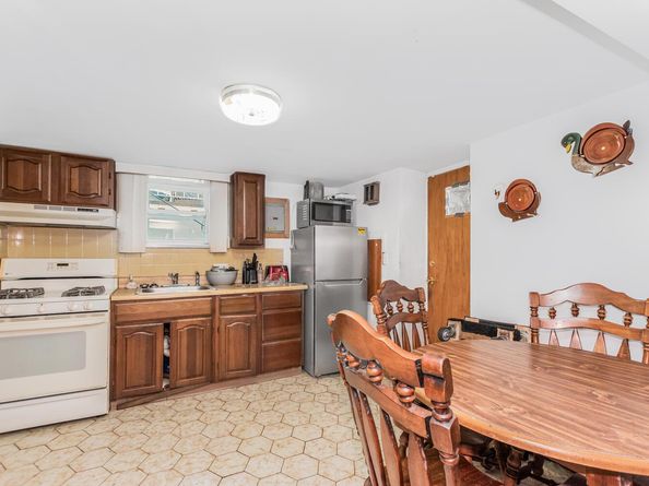 7 Elaine Terrace, Yonkers NY 10701