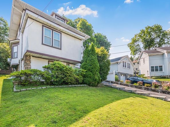 7 Elaine Terrace, Yonkers NY 10701