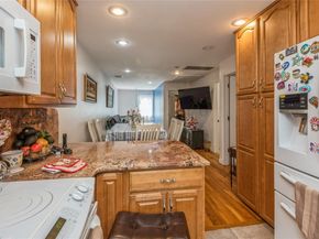347 Bayville Avenue, Bayville NY 11709