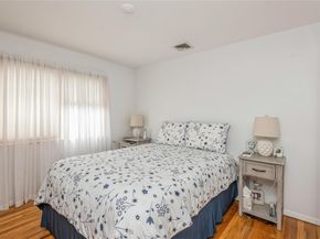 347 Bayville Avenue, Bayville NY 11709