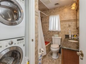 347 Bayville Avenue, Bayville NY 11709