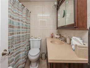 347 Bayville Avenue, Bayville NY 11709