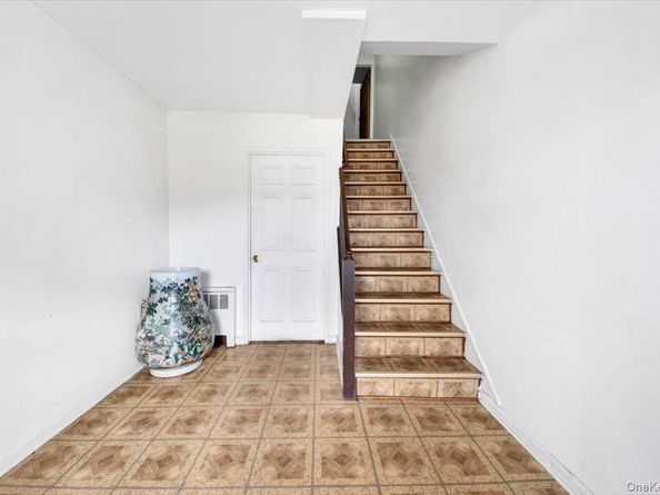 1710 Nereid Avenue, Bronx NY 10466