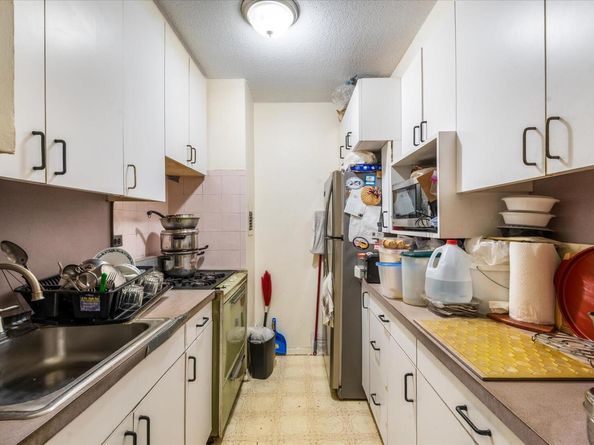 39-60 54th Street 6H, Woodside NY 11377