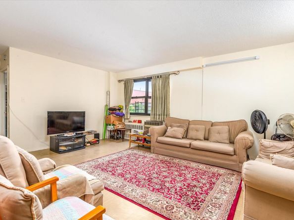 39-60 54th Street 6H, Woodside NY 11377
