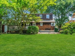 42 Summit Street, Plainview NY 11803