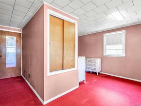 42 Summit Street, Plainview NY 11803