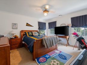 25 Sycamore Avenue, Bethpage NY 11714