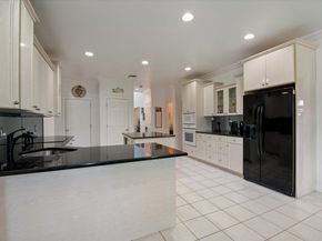 25 Sycamore Avenue, Bethpage NY 11714