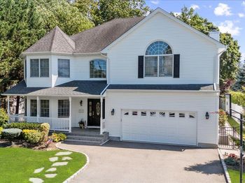 25 Sycamore Avenue