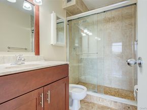 1 Bay Club Drive 5H, Bayside NY 11360