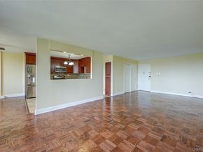 1 Bay Club Drive 5H, Bayside NY 11360