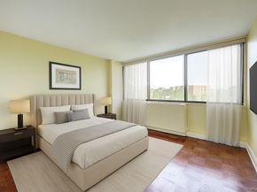 1 Bay Club Drive 5H, Bayside NY 11360