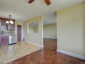 1 Bay Club Drive 5H, Bayside NY 11360
