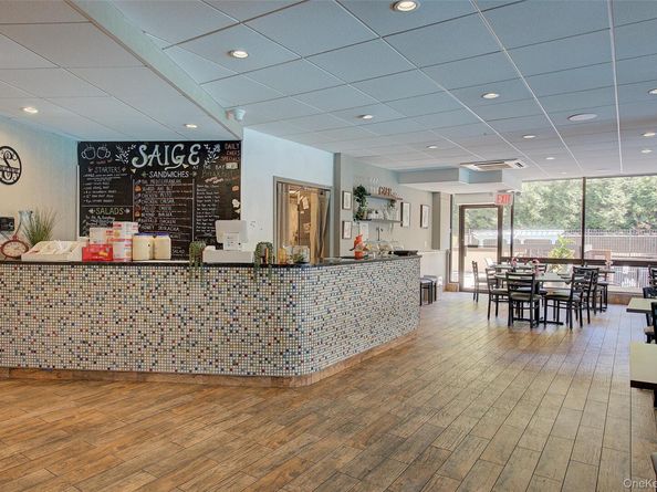1 Bay Club Drive 5H, Bayside NY 11360