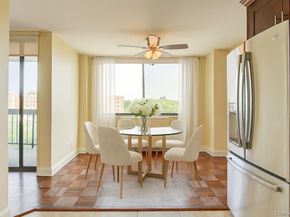 1 Bay Club Drive 5H, Bayside NY 11360