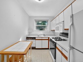 12 Wildwood Road B20, Hartsdale NY 10530