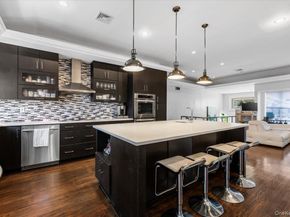 844 Flanders Drive, Valley Stream NY 11581