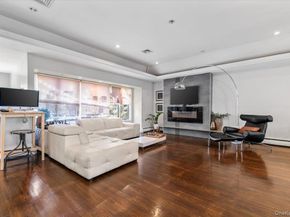 844 Flanders Drive, Valley Stream NY 11581