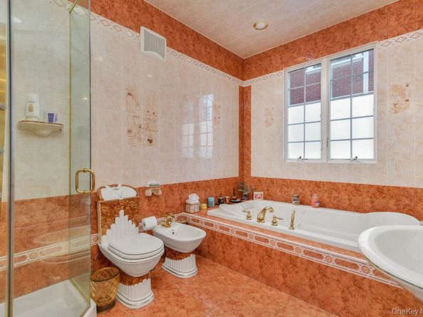 17624 Kildare Road, Jamaica Estates NY 11432