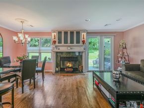 1202 Willow Pond Drive, Riverhead NY 11901