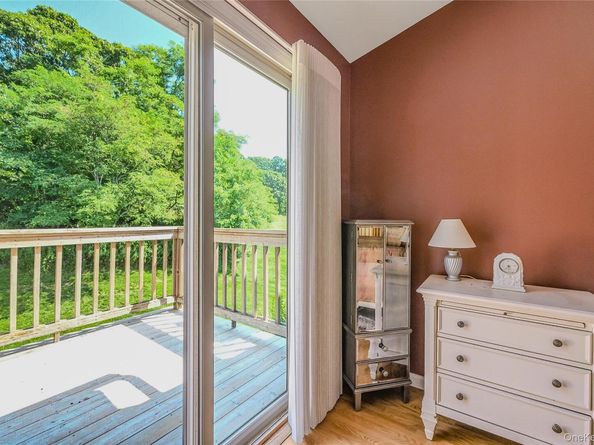 1202 Willow Pond Drive, Riverhead NY 11901