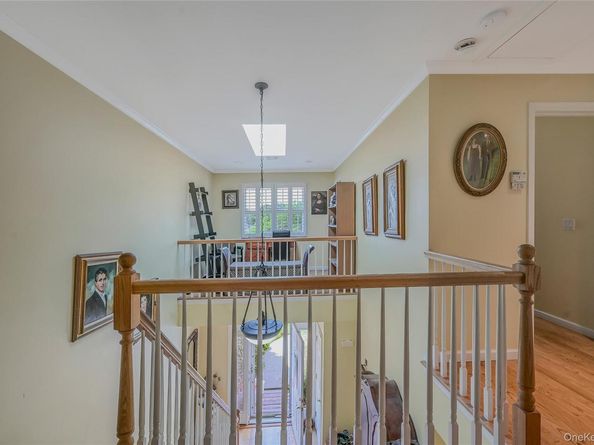 1202 Willow Pond Drive, Riverhead NY 11901