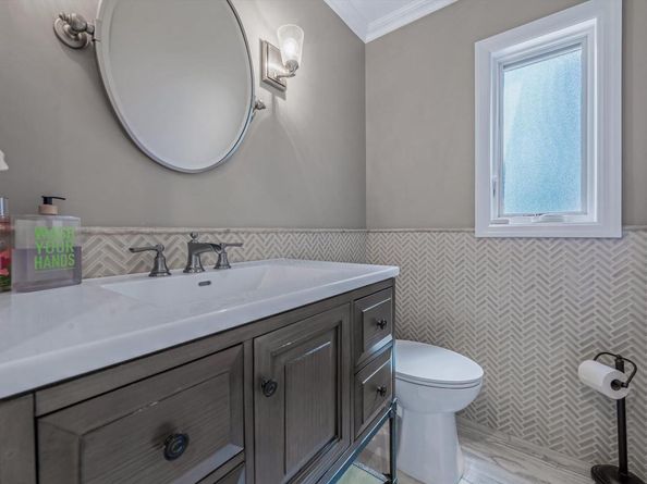 44 Mountain Cut, Manhasset NY 11030