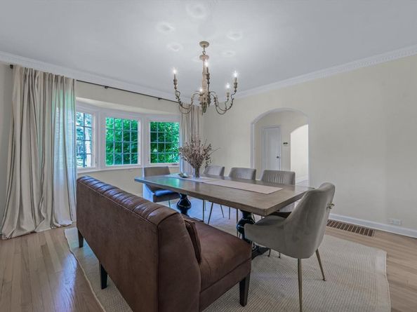 44 Mountain Cut, Manhasset NY 11030