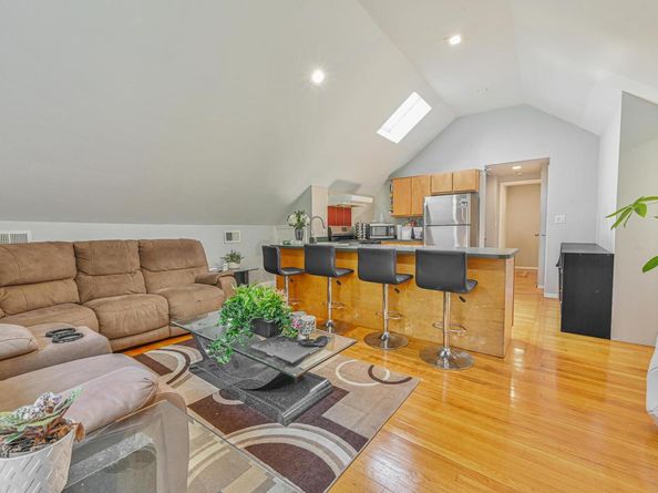 36 W Saint Marks Place, Valley Stream NY 11580