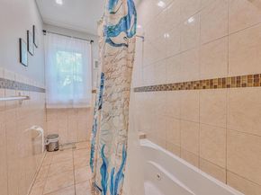 36 W Saint Marks Place, Valley Stream NY 11580