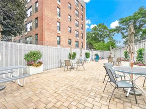 209-10 41 Avenue 2J, Bayside NY 11361