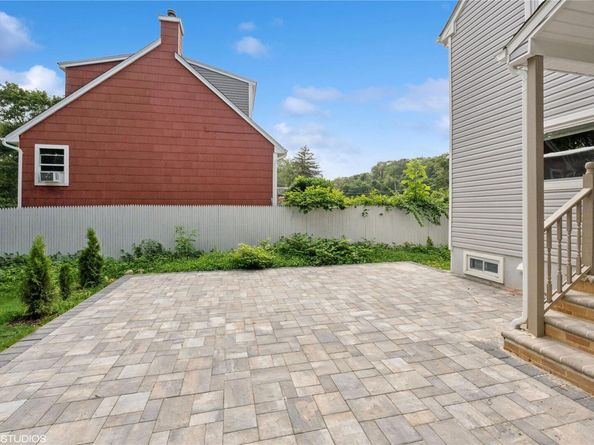 92 Columbia Street, Huntington Station NY 11746