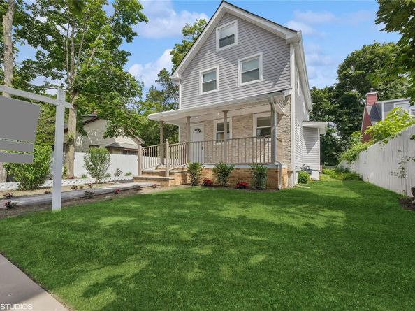 92 Columbia Street, Huntington Station NY 11746