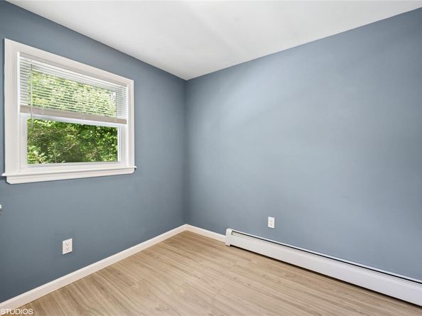 92 Columbia Street, Huntington Station NY 11746