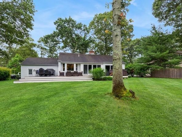 11065 Old Sound Avenue, Mattituck NY 11952