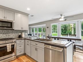 11065 Old Sound Avenue, Mattituck NY 11952