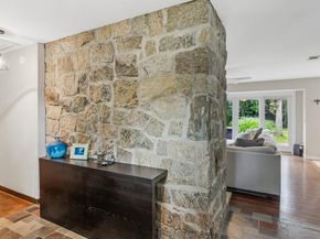 11065 Old Sound Avenue, Mattituck NY 11952