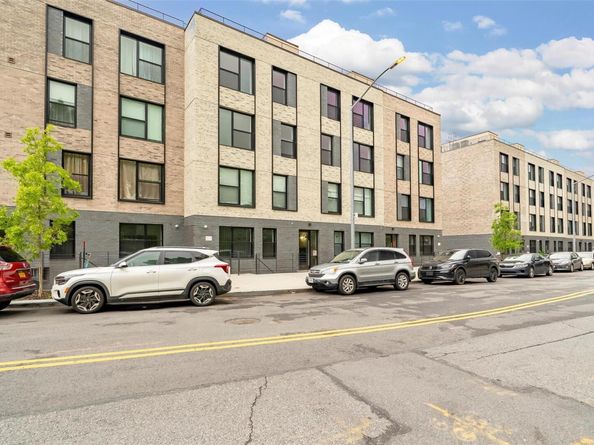 359 Bronx River Avenue 2B, Bronx NY 10473