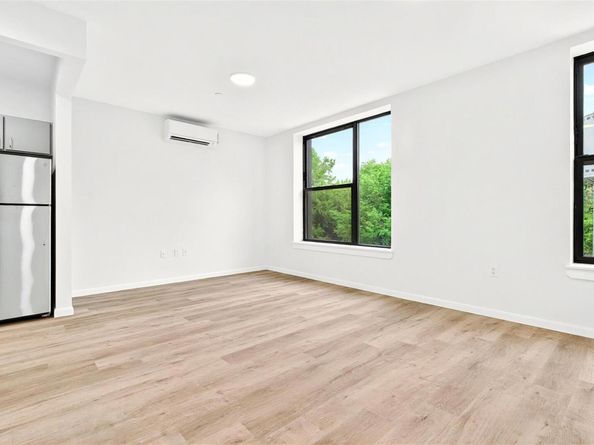 359 Bronx River Avenue 2B, Bronx NY 10473