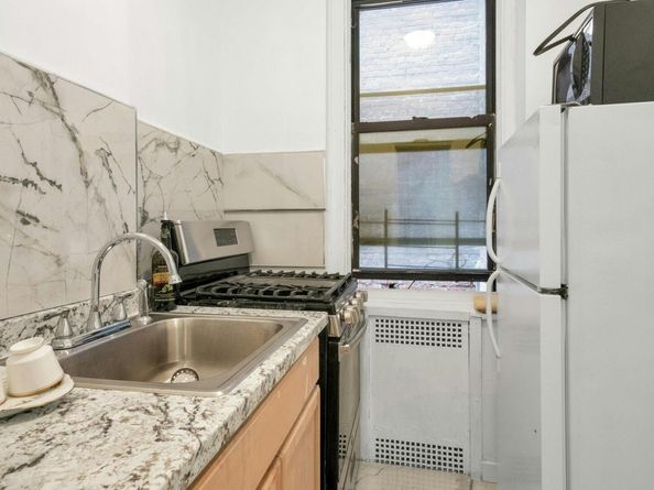 2962 Decatur Avenue 1C, Bronx NY 10458