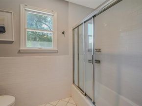 6 Settlers Way, East Setauket NY 11733