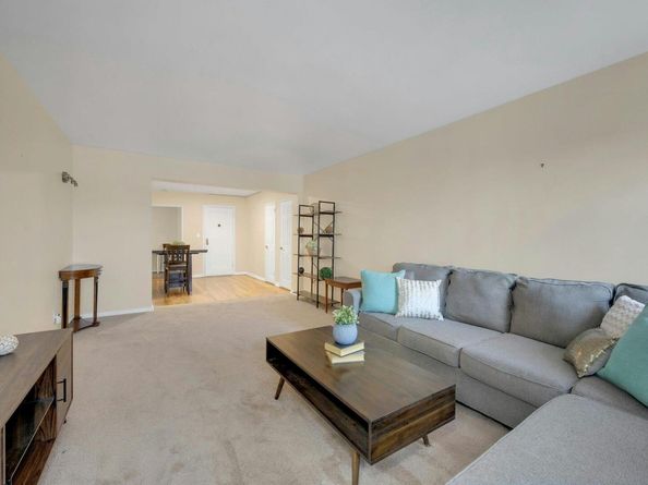 19 Old Mamaroneck Road 3E, White Plains NY 10605