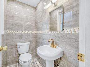 37 Keystone Place, Hewlett NY 11557