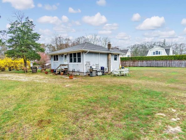 152 158 160 Church Lane, Aquebogue NY 11901